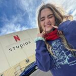 Lizzy Greene Instagram - hi @netflix lets be besties🤍 @amandamarsalis @itsaprilblair @davidrapaport
