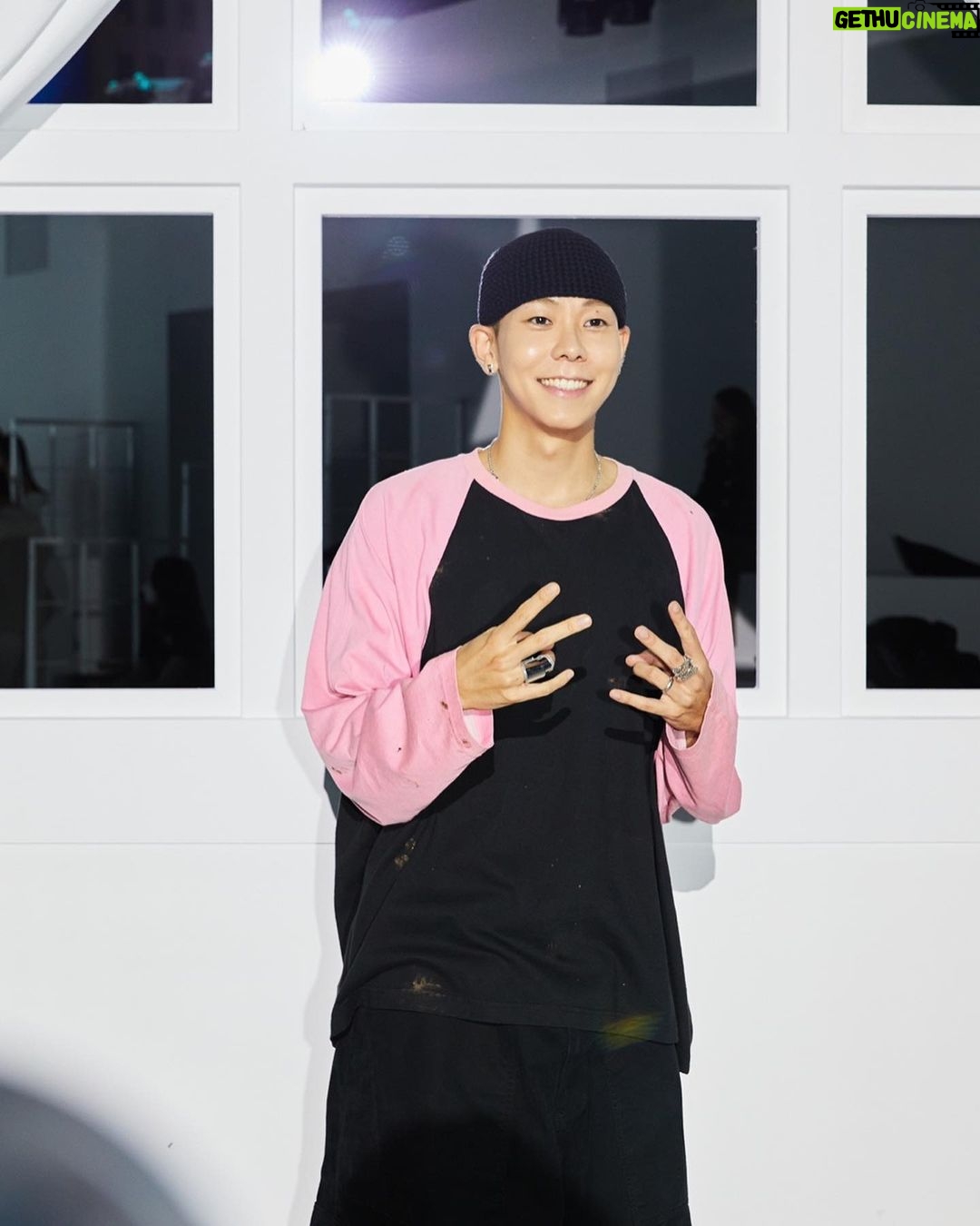 Loco Instagram - WE11DONE SS24 🤍 @we11done #WE11DONE #WE11DONESS24 #웰던