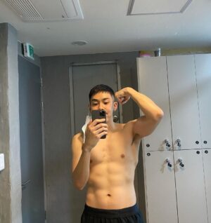 Loco Instagram - 🥲💪🤎