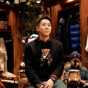 Loco Instagram - 생각보다 많이 변화된 사회에 살살 적응 하는 중~~ 잘 해도 못 해도 나는 나 너는 너~ 하면서 지내고 싶습니다💪🤍