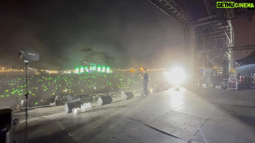 Loco Instagram - 😫🙏🩷🩷 @bigmountainmusicfestival Thailand