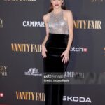 Lodovica Comello Instagram - #CoverStory night per i 20 anni di @vanityfairitalia 🌹 Grazie: @philosophyofficial @swarovski @malonesouliers @samanta_pardini styling @terryterry82 mua