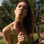 Lodovica Comello Instagram – You can’t buy happiness. But you can buy NUII con Nocciole Tostate Italiane 🫶🏻 

#nuiiicecreamadventure #EstateConNuii #adv @nuii_icecream_global