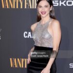 Lodovica Comello Instagram - #CoverStory night per i 20 anni di @vanityfairitalia 🌹 Grazie: @philosophyofficial @swarovski @malonesouliers @samanta_pardini styling @terryterry82 mua