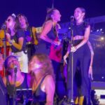 Lodovica Comello Instagram – Ero matta in mezzo ai matti 🚀

Evviva @rockin1000! Grazie @fabiozaffa e grazie Cesena!