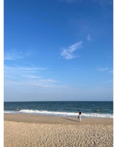 Lodovica Comello Instagram - Meet me in Montauk Che caption scontata Montauk, New York