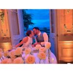 Lodovica Comello Instagram - Evviva gli sposi! Evviva l’amore! Evviva gli amici! Evviva la vita! 🤍 #Alice&Sergio @alis_zmti Villa Pace