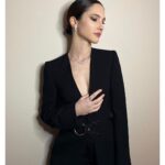 Lodovica Comello Instagram - #WhatIWore at #WeEmbraceAwards ✨✨ Thanks to: @samanta_pardini @damianiofficial jewels @stellamccartney total look @gianvitorossi shoes & @terryterry82 makeup + hair Nell’ultima foto mi vedete con una pochette un po’ ingombrante, infatti ho optato poi per una più piccola argentata. 🫶🏻 Excelsior Hotel Gallia, a Luxury Collection Hotel, Milan