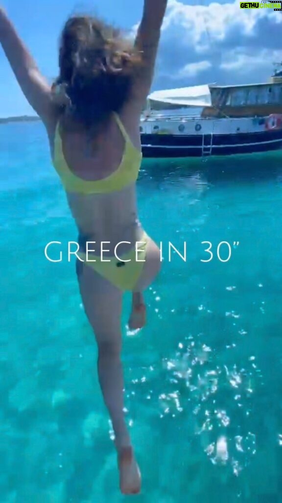 Lodovica Comello Instagram - 🇬🇷 Greece in 30” 🫒 Βουρβουρού