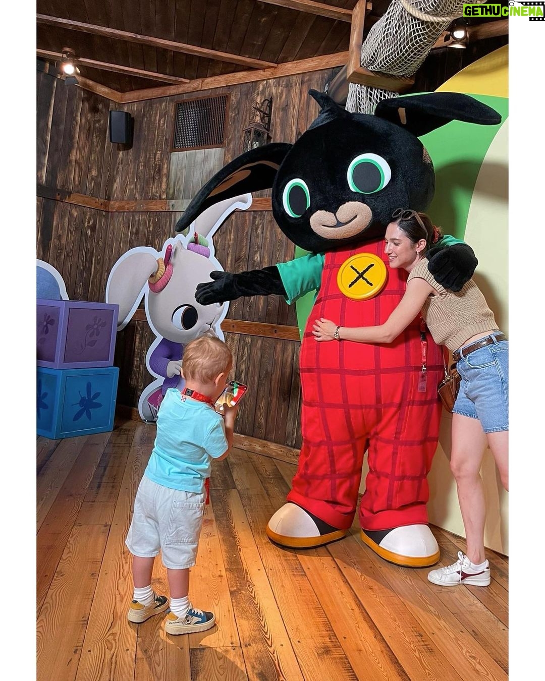 Lodovica Comello Instagram - “Teo fammi una foto con Bing!” ⬇️ la foto: