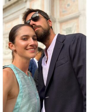 Lodovica Comello Instagram - Bella Venezia, ma gli sposi di più ❤️‍🔥
@kikkafede88 
@matteogiunta 
Grazie per questa festa meravigliosa che sprizzava amore da tutti i pori. 
Vi vogliamo bene!