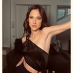 Lodovica Comello Instagram - Qui mi sentivo molto figa, al contrario di oggi Milan, Italy