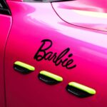 Lodovica Comello Instagram - Facciamo che la noia la lasciamo per la prossima vita 😉🔥💞 #Maserati sa come trasformare l’ordinario in straordinario, portando la magia di Barbie su 4 ruote. #MaseratiGrecale #EverydayExceptional @maserati_italia #Adv Milan, Italy