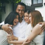 Loisa Andalio Instagram - Paraiso Family 😭🤍 signing off… MARAMING SALAMAT!!!!!!! #PPPAngHulingLaro #PiraPirasongParaiso @dreamscapeph @tv5manila @abscbn @iwanttfc