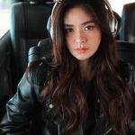 Loisa Andalio Instagram - Anong playlist niyo ngayon? 🎶💘🍟 💦 @iceberg.insulated