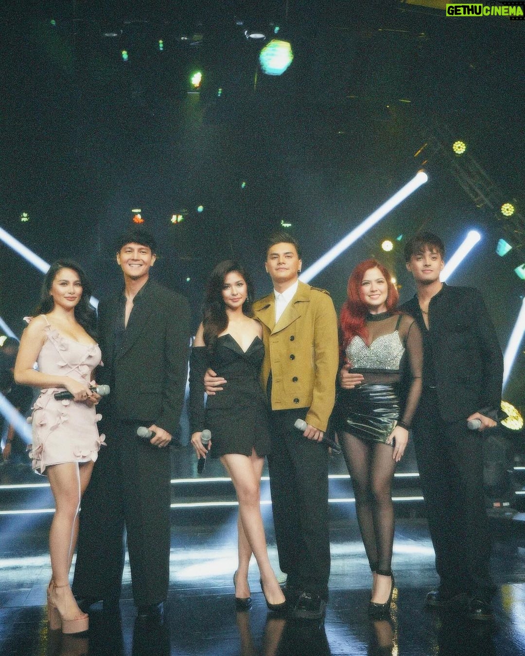 Loisa Andalio Instagram - #PiraPirasongParaiso ANG HULING LARO ππ² #ASAPNatinToShowdown thank you @asapofficial Family! π Maraming salamat po mga sumuporta at nakasama namin sa buong 7 months! ππ»π Walang bibitiw sa huling 6 na araw! π₯Ή Forever grateful, Thank you Lord! β¨ππ»β€οΈ (namiss ka namin dito tehhhh @charliedizon_ π«Άπ»)