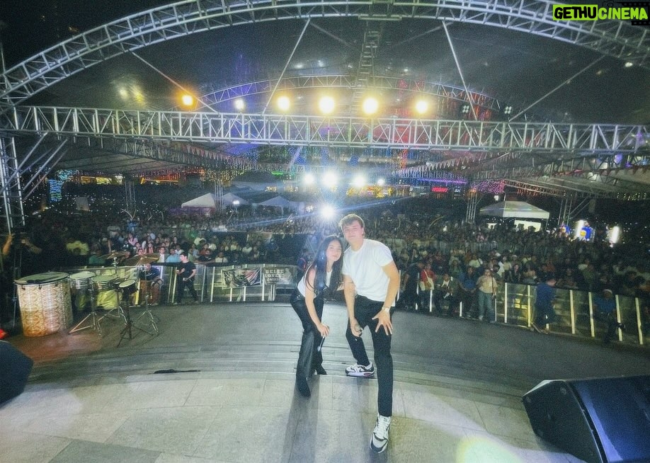 Loisa Andalio Instagram - Daghang Salamat! Pit Senyor Cebu π₯³β€οΈ #PiraPirasongParaiso ANG HULING LARO, Samahan niyo po kami sa aming huling linggo, walang bibitaw! π€π»ππ Mamaya naman po nasa @asapofficial kami! See you! Have a blessed Sunday! ππ»β¨π«Άπ» Cebu City