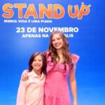Lorena Queiroz Instagram - Dia de pré estreia de @standupofilme . Acho que meu sorriso diz tudo né pessoal?! Eu tô muito feliz!!!!! Eu amei o filme , amei a minha família, amei poder ver a estreia do Enrico , amei tudo!!!!!! 📸 @betomellaofoto