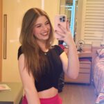 Lorena Queiroz Instagram - Dump