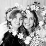 Lorena Queiroz Instagram - Feliz dia das mães p todas as mãe e p minha tbm! Mãe aproveita muito esse dia!!! Muito obrigada por tudo, por sempre estar do meu lado, me apoiar e sempre me ajudar em tudo. Vc é uma guerreira que batalha p eu e o Enrico sempre termos o melhor. Amo as nossas conversas, risadas e amo ter vc por perto! Obrigada por tudo ! Te amo muitoooooo! @lizfotografia.sp