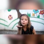 Lorena Queiroz Instagram - Passando com esse recadinho da Mini Lorena pra vocês ! Estreia hoje no sbt Carinha de Anjo 😇