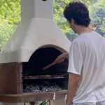 Lorenzo Ostuni Instagram – Ci ha impiegato di meno Tom Hanks in Cast Away ad accendere un fuoco, per dire.
