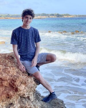 Lorenzo Ostuni Instagram - Esorcismi a Ibiza