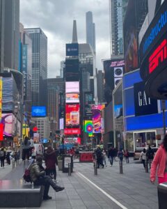 Lorenzo Ostuni Instagram - Ciao sono Lorenzo vengo da New York e so’ contento per fa sta sfilata -Semicit New York City, N.Y.
