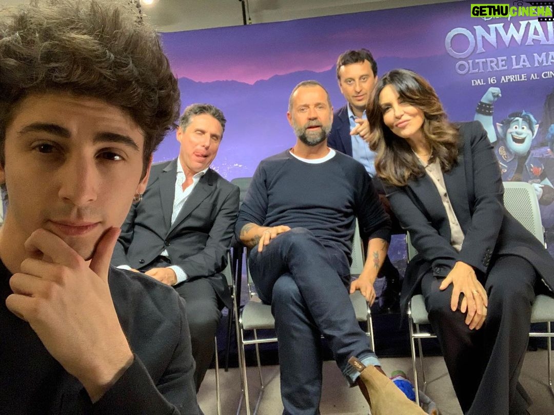 Lorenzo Ostuni Instagram - 5 ore di interviste, Raul non ha accusato per niente Rome, Italy