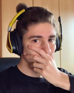 Lorenzo Ostuni Instagram - nuova skin
