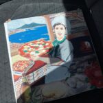Lorenzo Ostuni Instagram - Buon pomeriggio dal Favij sul cartone della pizza