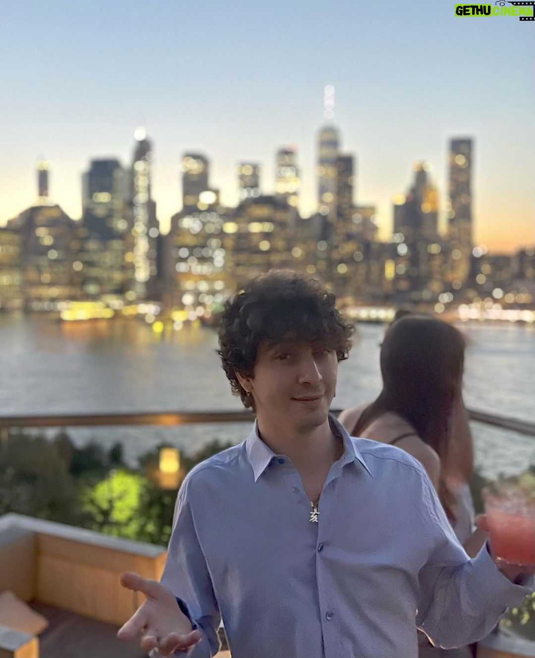 Lorenzo Ostuni Instagram - un po’ Il Padrino un po’ Gossip Girl New York City
