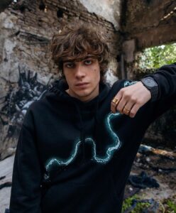 Lorenzo Zurzolo Instagram - @bulgari #Bvlgari #BvlgariJewelry #Bzero1 #ad @germanlarkin