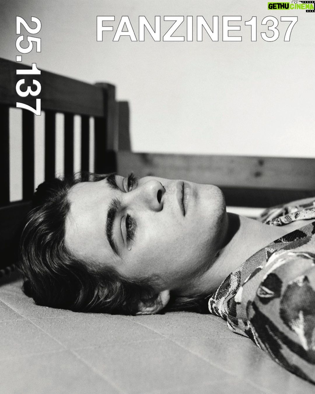 Lorenzo Zurzolo Instagram - FANZINE137. #nevert20late @alessioboniphoto @studiobyluisvenegas @therumorsufficiostampa All clothes: @dior by @mrkimjones