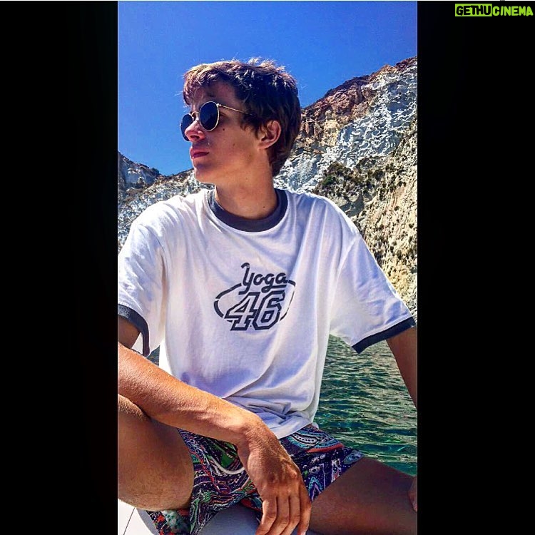 Lorenzo Zurzolo Instagram - Isola di ponza