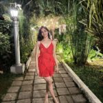 Losliya Mariyanesan Instagram - Starry night ✨🌌