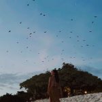 Lovi Poe Instagram - Ever been scared of being or traveling alone? I feel you cause I’ve been there…♥️ #CestLovi (𝘉𝘶𝘵) 𝘐𝘵’𝘴 𝘢 𝘤𝘰𝘮𝘱𝘭𝘦𝘵𝘦 𝘮𝘺𝘵𝘩 𝘵𝘩𝘢𝘵 𝘣𝘦𝘪𝘯𝘨 𝘢𝘭𝘰𝘯𝘦 𝘮𝘦𝘢𝘯𝘴 𝘣𝘦𝘪𝘯𝘨 𝘭𝘰𝘯𝘦𝘭𝘺. 𝘕𝘰 𝘥𝘢𝘳𝘭𝘪𝘯𝘨, 𝘵𝘩𝘢𝘵’𝘴 𝘯𝘰𝘵 𝘵𝘳𝘶𝘦. 𝘉𝘦𝘪𝘯𝘨 𝘢𝘭𝘰𝘯𝘦 𝘥𝘰𝘦𝘴𝘯’𝘵 𝘮𝘦𝘢𝘯 𝘺𝘰𝘶 𝘢𝘳𝘦 𝘭𝘰𝘯𝘦𝘭𝘺. 𝘉𝘦𝘪𝘯𝘨 𝘢𝘭𝘰𝘯𝘦 𝘮𝘦𝘢𝘯𝘴 𝘺𝘰𝘶 𝘢𝘳𝘦 𝘸𝘪𝘵𝘩 𝘺𝘰𝘶𝘳𝘴𝘦𝘭𝘧. - 𝘛𝘩𝘦 𝘈𝘳𝘵 𝘰𝘧 𝘉𝘦𝘪𝘯𝘨 𝘈𝘭𝘰𝘯𝘦 𝘣𝘺 𝘙𝘦𝘯𝘶𝘬𝘢 𝘎𝘢𝘷𝘳𝘢𝘯𝘪 Music: Experience the Rain by Tony Ann Palawan, Philippines