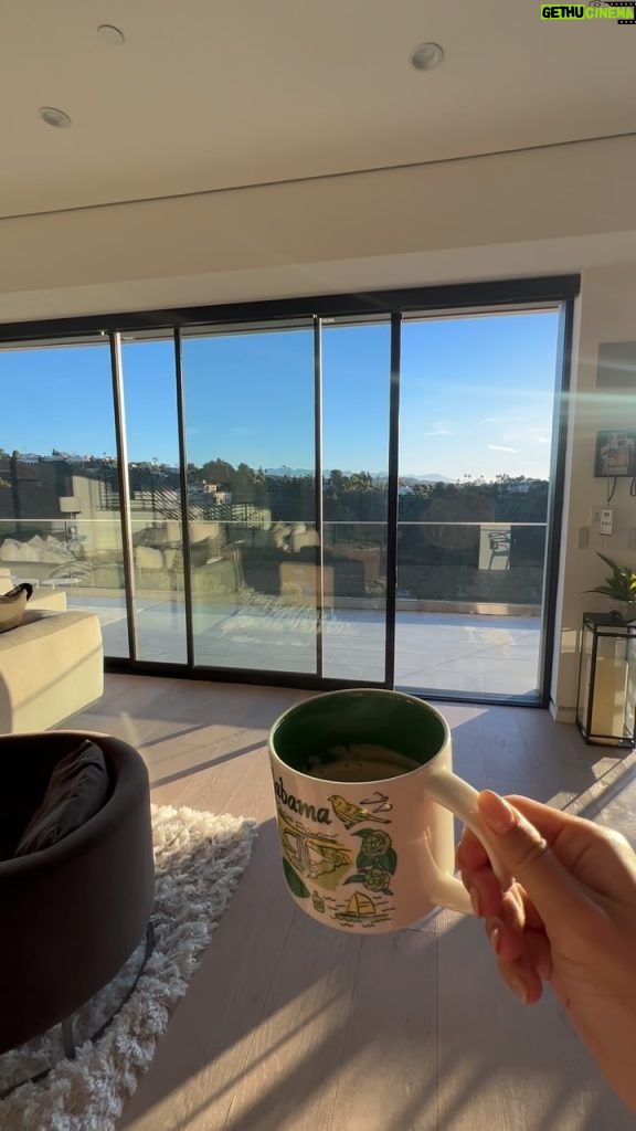 Lovi Poe Instagram - Back home and savoring this view with my mug from Alabama. ☕️ Can’t wait to share why this place is now special to me ♥️🔜 Los Angeles, California