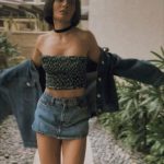Lovi Poe Instagram - This look has got me walking into Monday like a bad ass 🖤 @readysetglowph