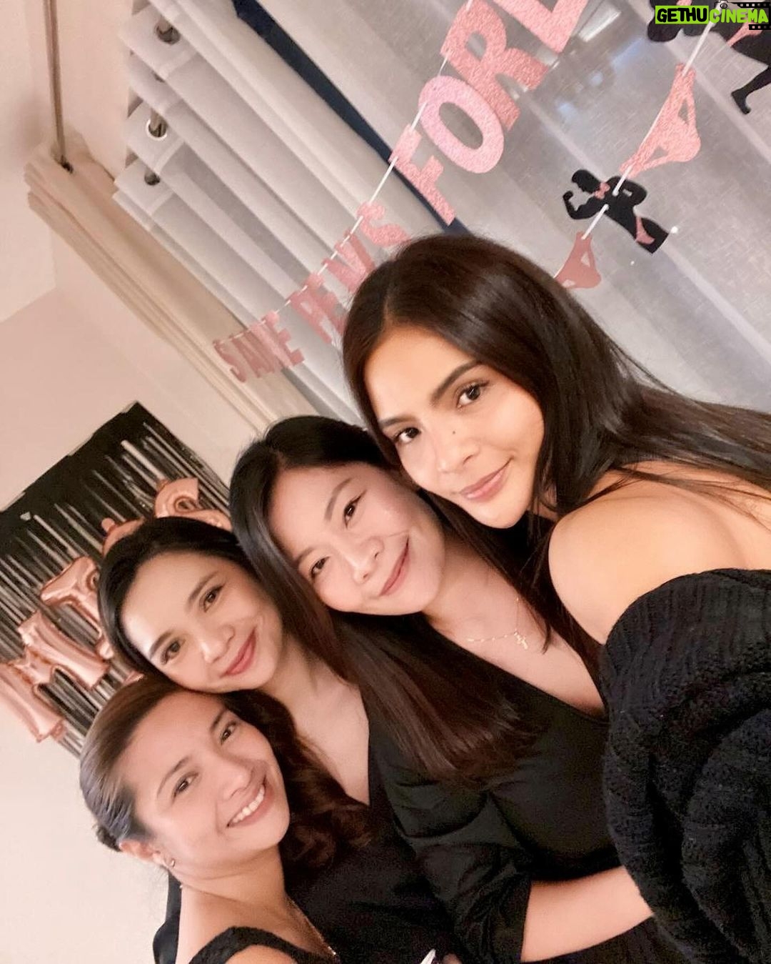 Lovi Poe Instagram - Miss to Mrs 👰♀️ @kimmsia, we truly wish you all the hap…piness in the world ♥️🍆🤪
