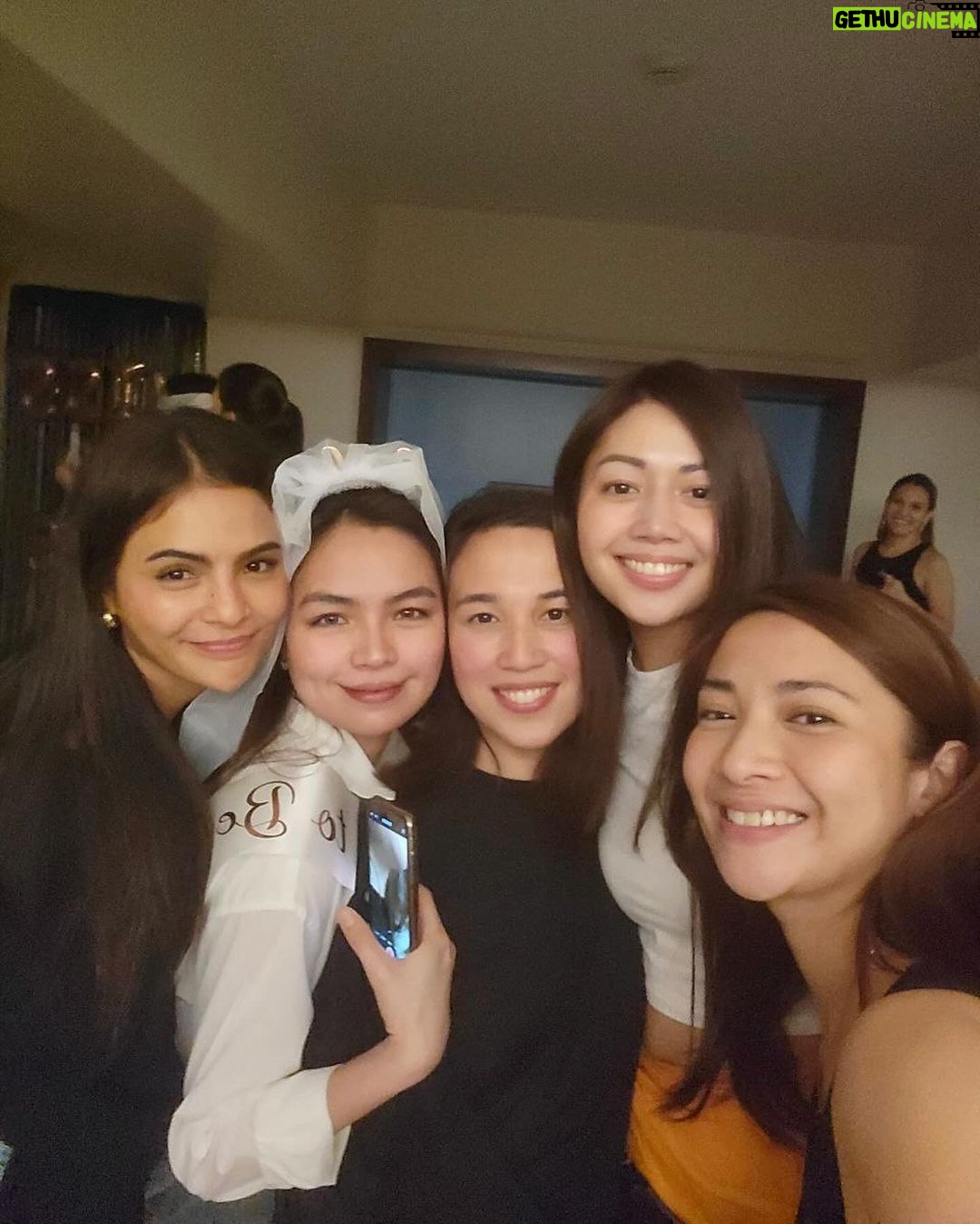 Lovi Poe Instagram - Miss to Mrs 👰♀️ @kimmsia, we truly wish you all the hap…piness in the world ♥️🍆🤪