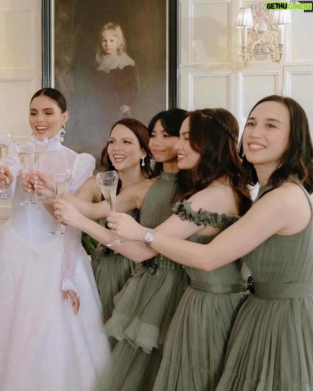 Lovi Poe Instagram - Cue in the tears, laughter and more champagne with this bride tribe. ♥️ Beyond grateful to all my bridesmaids for the walk down memory lane, for giving me moments of stillness and sharing stories that will make my tummy ache. 🥂 Love this sisterhood who are all extra beautiful and ethereal in moss green dresses by @chynnamamawal Cliveden House