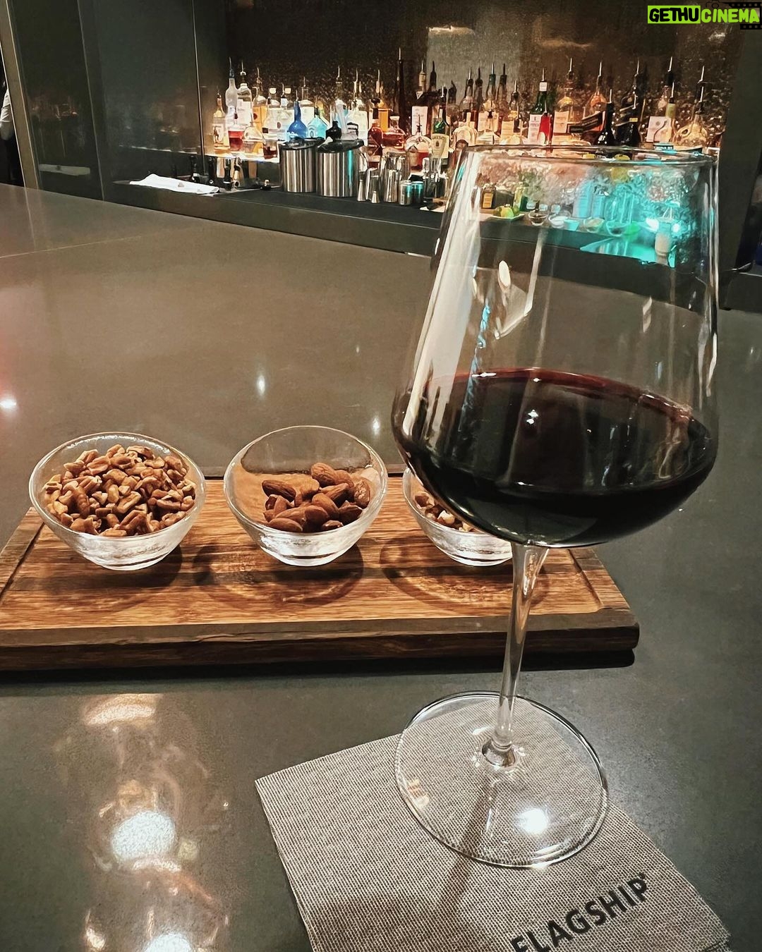 Lovi Poe Instagram - Yes, nuts and almonds again LOL 😂 Cheers, officially on holiday mode 🥂♥️