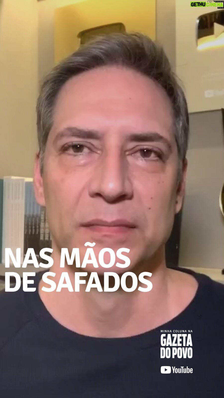 Luís Ernesto Lacombe Instagram - NAS MÃOS DE SAFADOS - minha coluna na GAZETA DO POVO @gazetadopovo #opinião #artigo #coluna #crônica #jornalismo #jornalista #colunista #cronista #articulista #jornal #gazetadopovo #gazeta