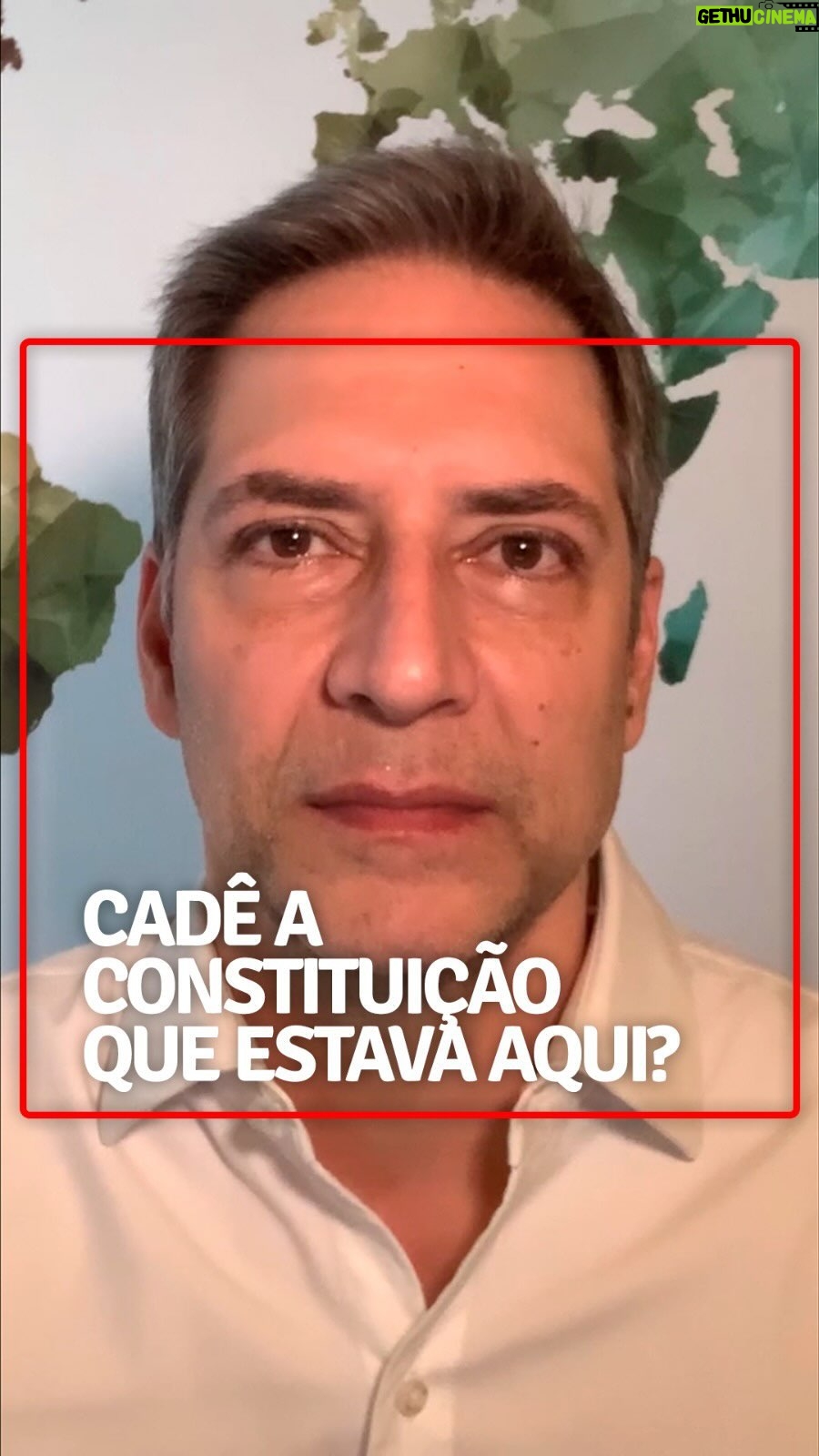 Luís Ernesto Lacombe Instagram - Quando o guardião da Constituição resolve que ela não vale mais, claro, bate um desespero. E a grande questão é como encontrar formas de reagir a isso. No curto prazo, sem o Senado, não tem como. E no médio prazo, no longo prazo, o que cada um de nós pode fazer? #canaldolacombe #canalluisernestolacombe #lacombe #luisernestolacombe #youtube #jornalismo #jornalista #constituição #leimáxima #liberdade #garantias #censura