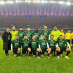 Luís Figo Instagram - ALL STARS EUROPE vs ALL STAR AMERICA football game in Wuhan, so many friends 👌🤩Thks for all the support, love and respect 🇨🇳⚽️ Wuhan, China