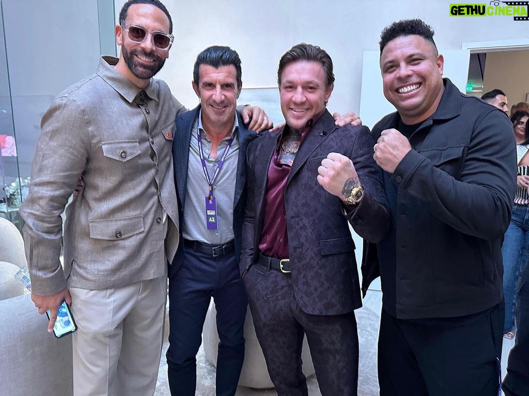 Luís Figo - 57K Likes - Showtime !!! Great experience watching the thrilling the #BattleofTheBaddest in Riyadh. @tysonfury @francisngannou @laliga 💪🤘🥊