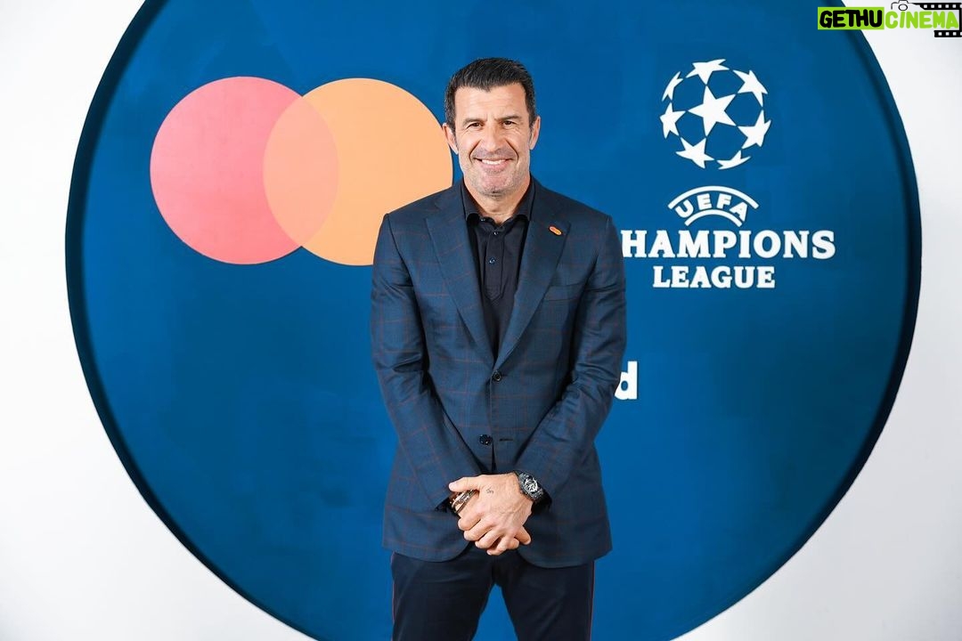 Luís Figo Instagram - Thank you @mastercardmena and @nbe1898 for having me in Cairo for the launch of their new @championsleague credit card! It’s always great to be back to a country that welcomed me with so much love! #mastercard #egypt #nbe #cairo New Cairo