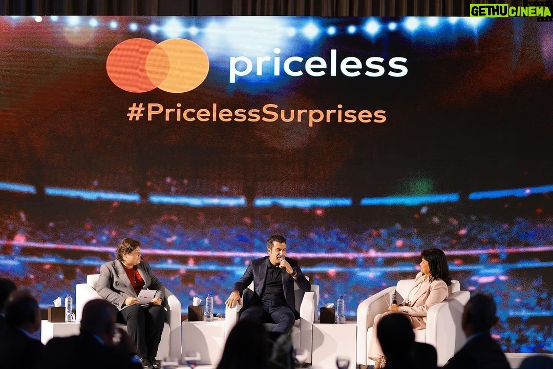 Luís Figo Instagram - Thank you @mastercardmena and @nbe1898 for having me in Cairo for the launch of their new @championsleague credit card! It’s always great to be back to a country that welcomed me with so much love! #mastercard #egypt #nbe #cairo New Cairo