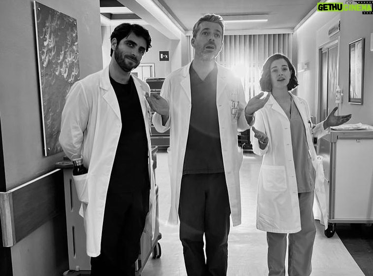 Luca Argentero Instagram - Tra il serio e il faceto… ph by @nicolaabbatangelo #DOC3
